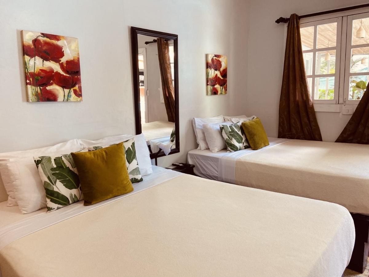 Lizard King Hotel & Suites Puerto Viejo de Talamanca Extérieur photo